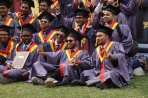 Free stock photo of convocation, friends, graduate